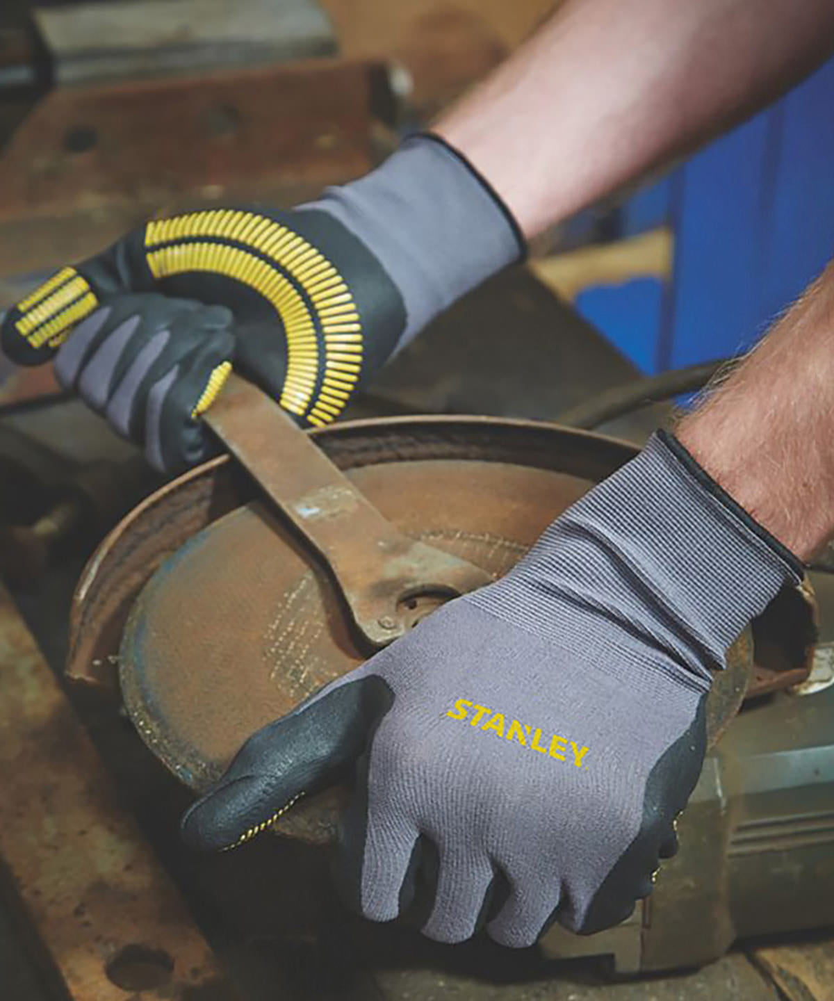 Stanley razor thread gripper gloves